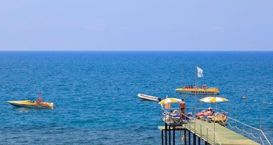 Картинка Eva Beach Hotel 3*